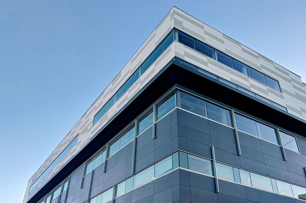 Fujitsu minimized 50% dependency on technical team